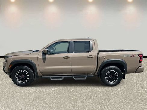 Used 2024 Nissan Frontier Pro-X RWD image 8