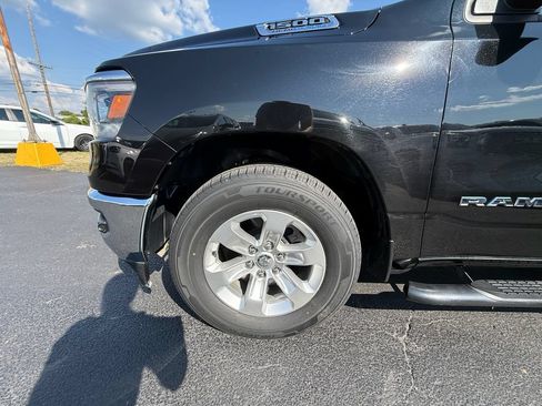 Used 2024 RAM 1500 Laramie AWD/4WD image 10