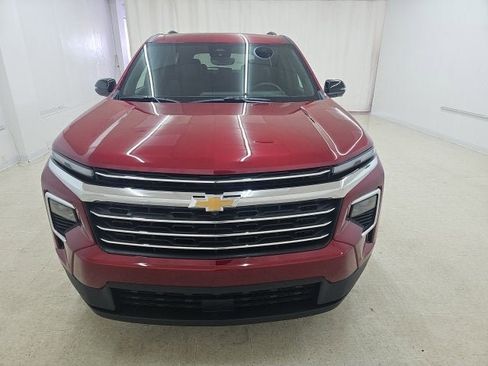 New 2026 Chevrolet Traverse LT w/ Enhanced Driving Package image 11