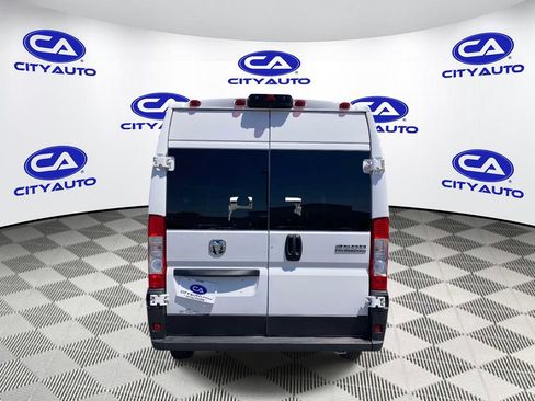 Used 2023 RAM ProMaster 2500 FWD image 4