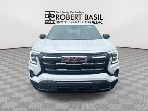 New 2027 GMC Terrain Elevation w/ Elevation Premium Package AWD/4WD image 3