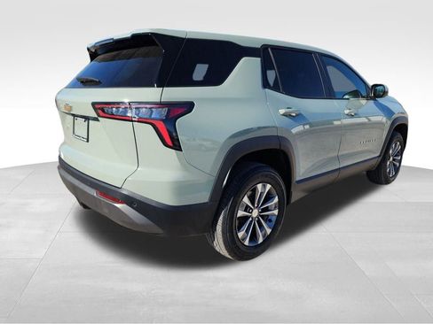 New 2026 Chevrolet Equinox LT w/ Convenience Package II image 7