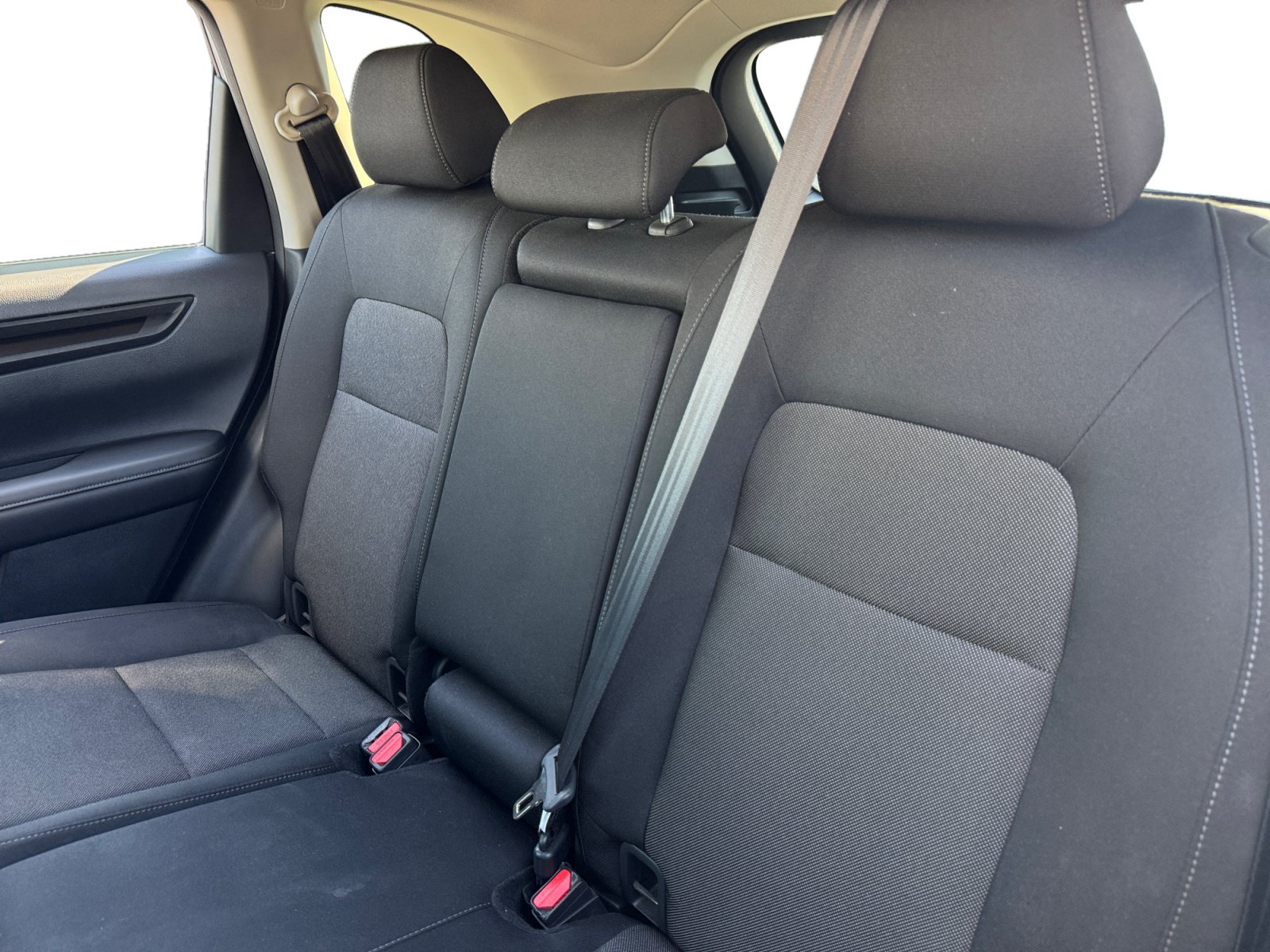 Used 2025 Honda CR-V LX image 13