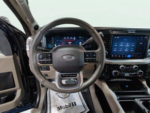 Used 2025 Ford F350 Platinum w/ Platinum Plus Package image 14