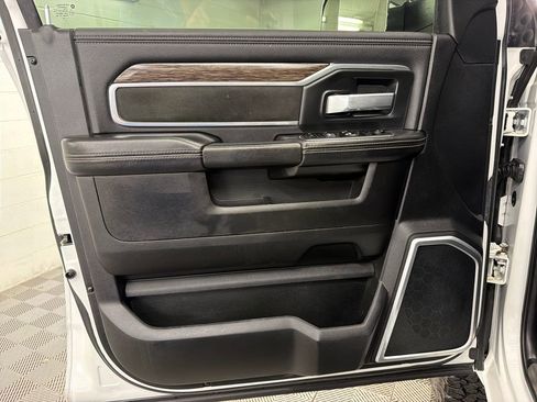 Used 2020 RAM 2500 Laramie AWD/4WD image 30
