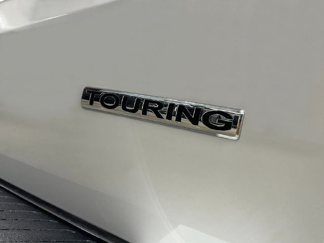New 2027 Honda Odyssey Touring image 7