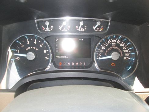 Used 2012 Ford F150 Lariat w/ Lariat Chrome Pkg AWD/4WD image 19