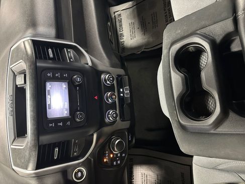 Used 2021 RAM 1500 Big Horn AWD/4WD image 34