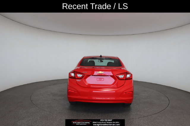 Used 2018 Chevrolet Cruze LS FWD image 15