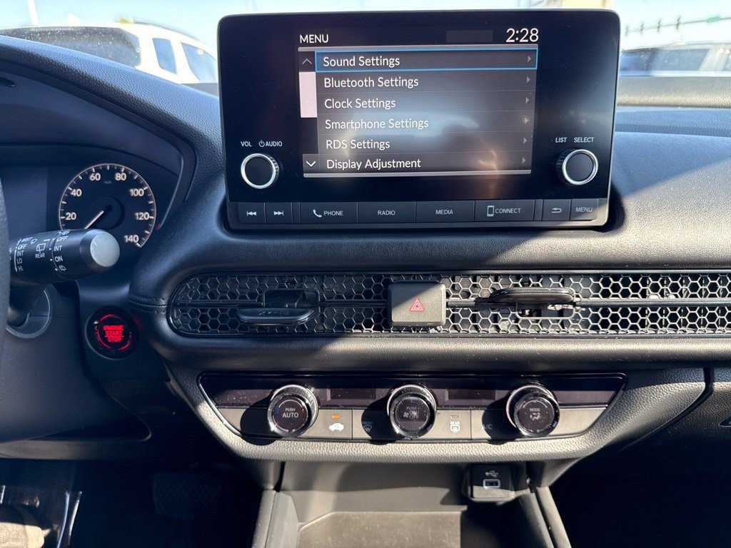 Certified 2025 Honda HR-V LX image 25