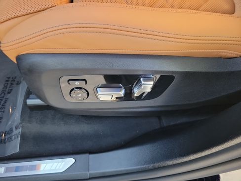 New 2026 BMW X5 sDrive40i w/ M Sport Package image 19