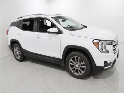 Used 2023 GMC Terrain SLT