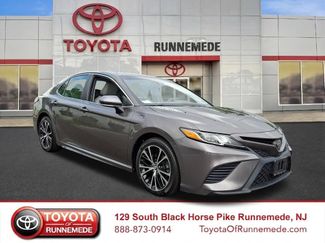 Used 2018 Toyota Camry SE w/ Convenience Package FWD 360° Tour