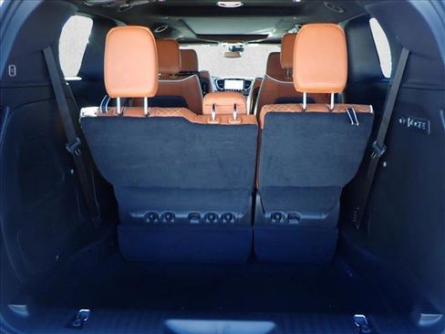 New 2026 Chrysler Pacifica Pinnacle image 7