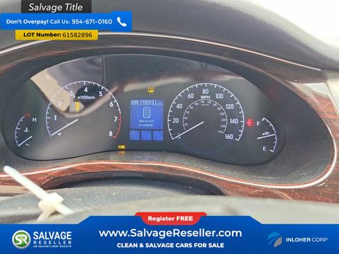 Used 2013 Hyundai Genesis 3.8 RWD image 12