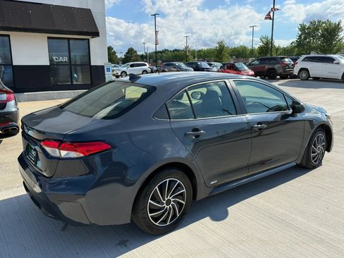 Used 2024 Toyota Corolla LE w/ LE Convenience Package AWD/4WD image 14