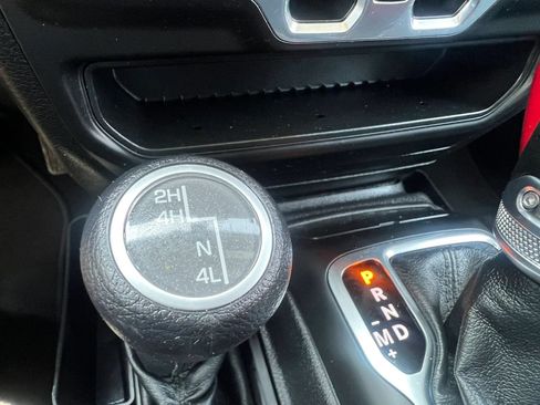 Used 2020 Jeep Wrangler Unlimited Sport S AWD/4WD image 28
