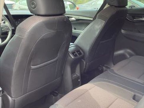 Used 2022 Buick Envision Preferred FWD image 13