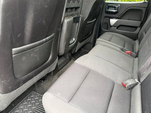 Used 2015 Chevrolet Silverado 2500 LT w/ LT Convenience Package image 12