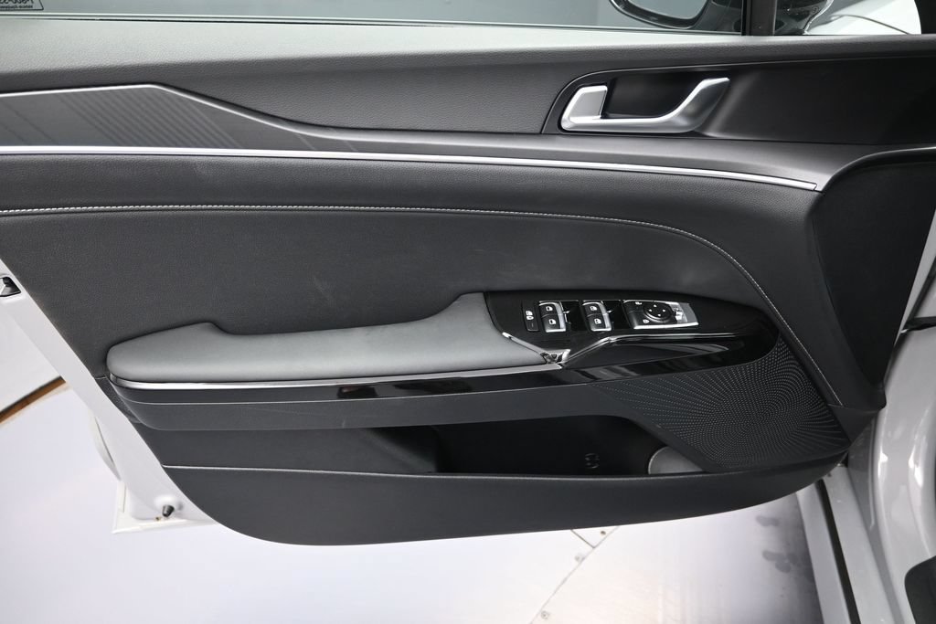 New 2026 Kia K5 GT-Line w/ GT-Line Premium Package FWD image 9
