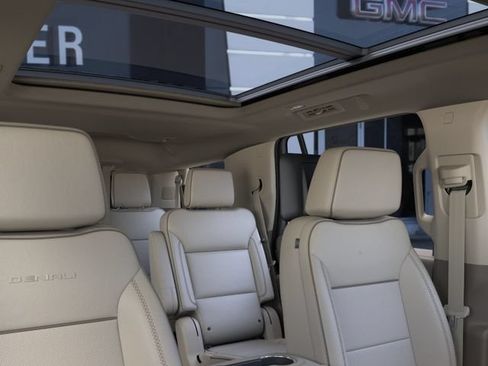 New 2026 GMC Yukon Denali w/ Denali Reserve Package AWD/4WD image 24