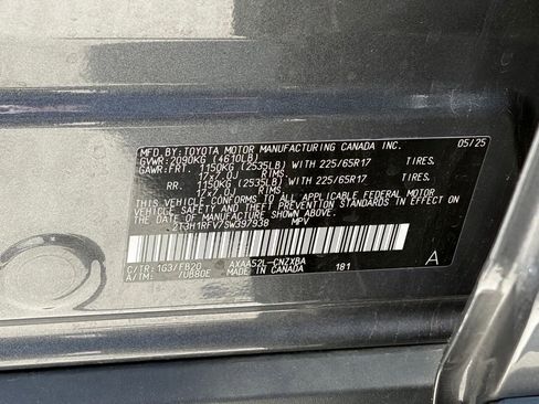 Used 2025 Toyota RAV4 LE FWD image 14