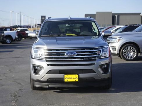 Used 2020 Ford Expedition XLT w/ Equipment Group 202A image 3