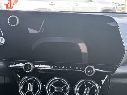 New 2026 Chevrolet Blazer EV LT image 4