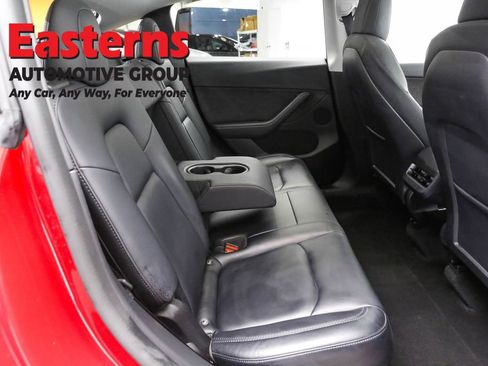 Used 2022 Tesla Model Y Performance image 20