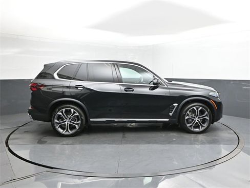New 2026 BMW X5 sDrive40i w/ Climate Comfort Package image 26
