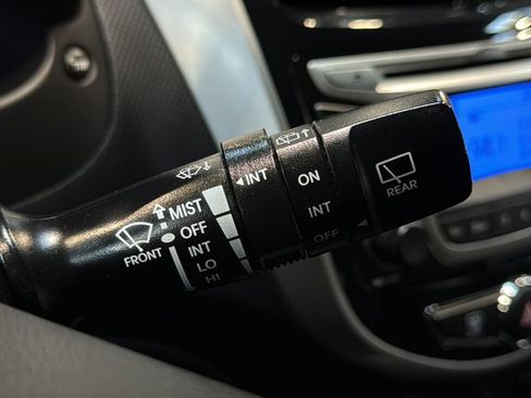 Used 2014 Hyundai Accent SE FWD image 32