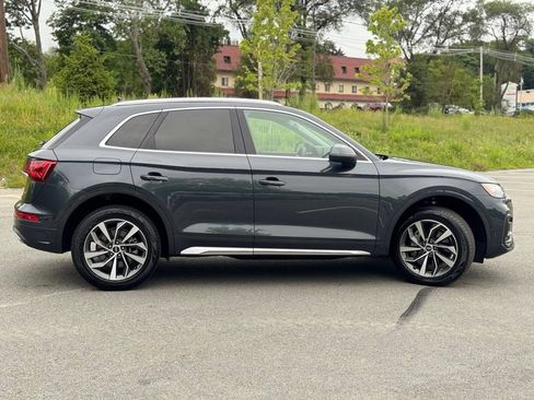 Used 2021 Audi Q5 Prestige AWD/4WD image 7