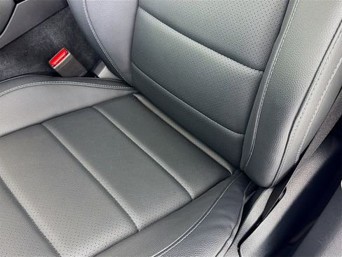 Certified 2025 Mercedes-Benz GLE 350 4MATIC image 21