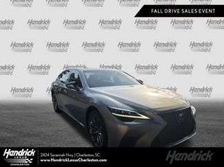 Used 2023 Lexus LS 500 w/ Accessory Package (Z2) RWD video 1