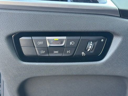 Certified 2025 BMW 230i xDrive Coupe w/ Premium Package image 10