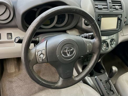 Used 2012 Toyota RAV4 Limited w/ Navigation Value Pkg AWD/4WD image 18
