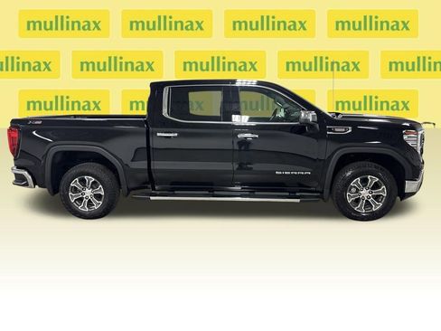 New 2026 GMC Sierra 1500 SLT image 20