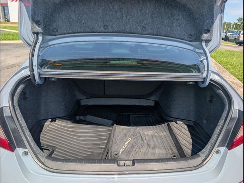 Used 2022 Honda Accord Sport image 17