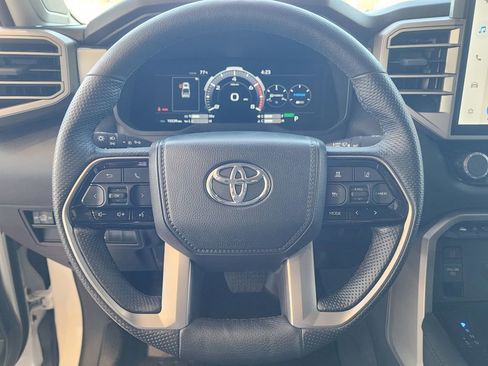 Used 2023 Toyota Tundra Limited image 19