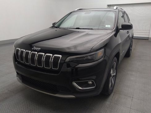 Used 2019 Jeep Cherokee Limited image 15