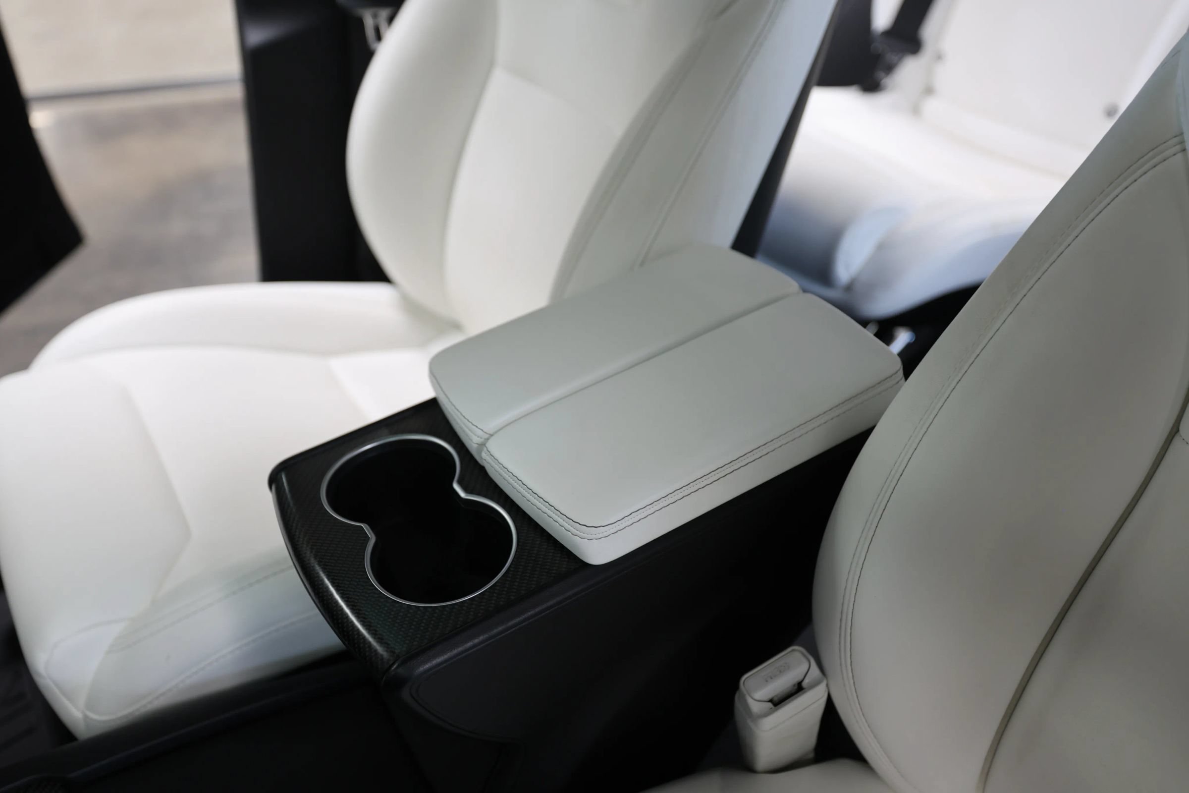 Used 2017 Tesla Model X 90D AWD/4WD image 32