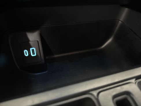 Used 2024 Ford F150 XLT w/ Mobile Office Package image 20