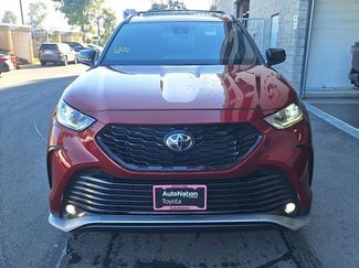 Used 2023 Toyota Highlander XSE video 3