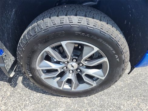 New 2025 Chevrolet Silverado 1500 RST w/ Z71 Off-Road Package image 11