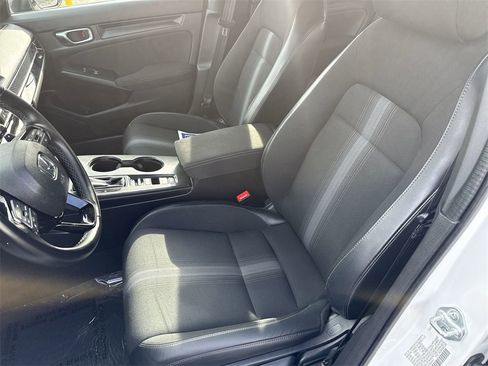 Used 2023 Honda Civic Sport image 19
