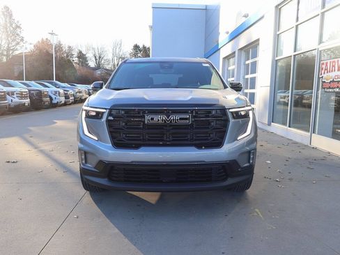 New 2026 GMC Acadia Elevation w/ Black Edition AWD/4WD image 5