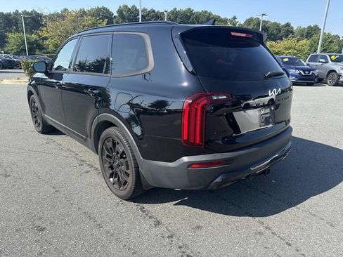 Certified 2022 Kia Telluride SX w/ SX Prestige Package AWD/4WD image 9