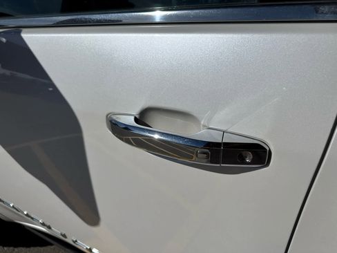 Used 2022 GMC Sierra 3500 Denali image 10