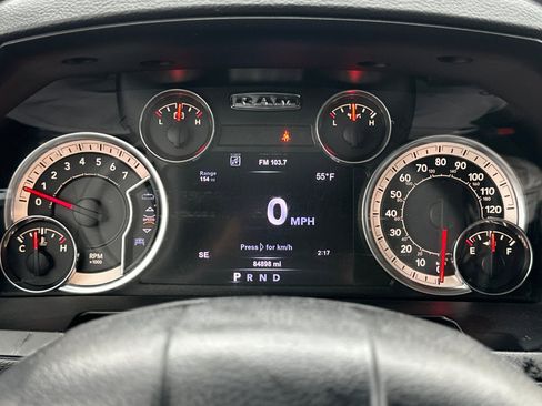 Used 2017 RAM 1500 Laramie image 36