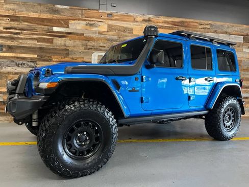 Used 2022 Jeep Wrangler Unlimited Rubicon w/ LED Lighting Group AWD/4WD image 17